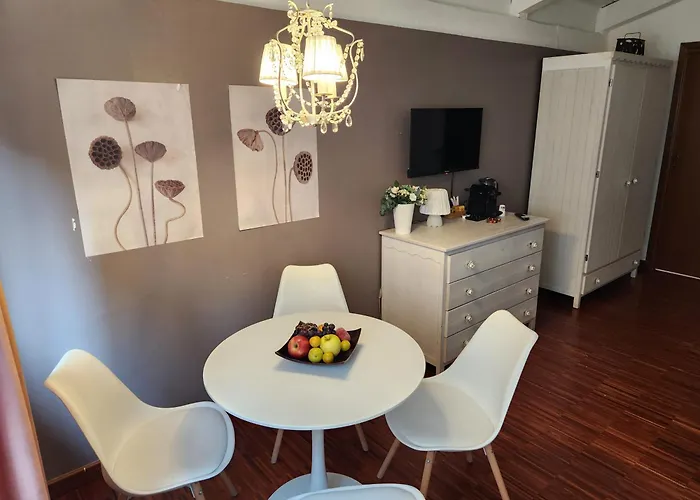 Gaia Suites - A Due Passi Dal Centro - Parcheggio Privato